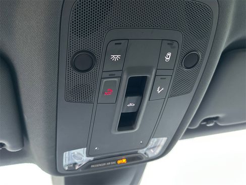 Used 2023 Audi A3 2.0T Premium image 31