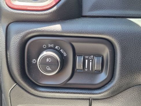 Used 2019 RAM 1500 Rebel w/ Rebel Level 2 Equipment Group AWD/4WD image 9