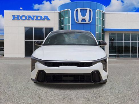 Used 2025 Kia K4 GT-Line w/ GT-Line Premium Package FWD image 7