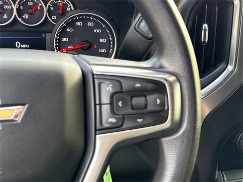 Used 2020 Chevrolet Silverado 1500 LT image 28
