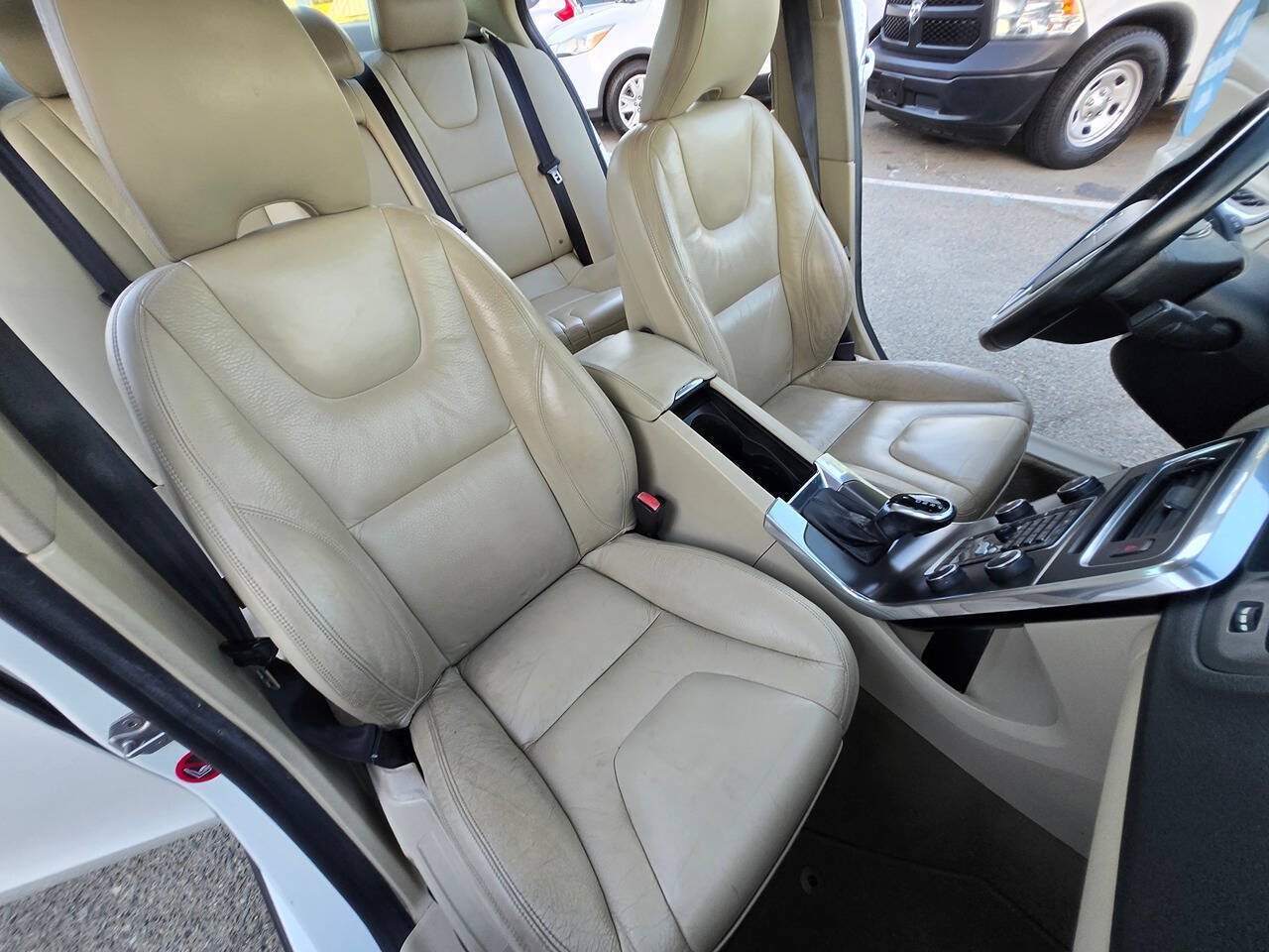 Used 2014 Volvo S60 T5 FWD image 27