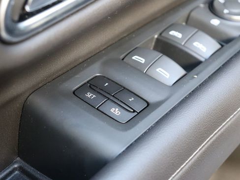 Used 2021 Chevrolet Tahoe Z71 image 42