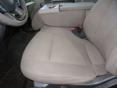 Used 2020 Ford F250 XLT AWD/4WD image 22