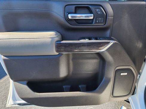 Used 2020 Chevrolet Silverado 3500 LTZ w/ LTZ Premium Package image 25