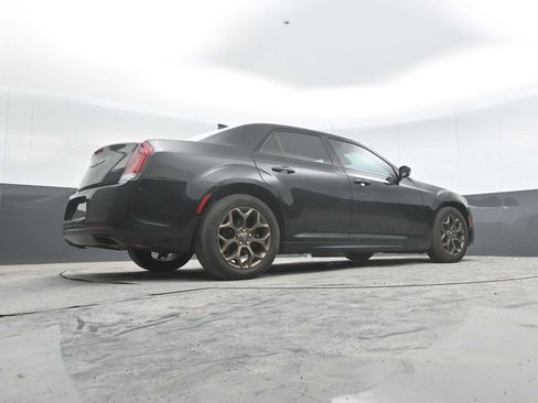 Used 2017 Chrysler 300 S w/ 300S Premium Group 2 w/2_L AWD/4WD image 34
