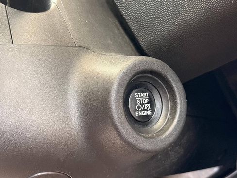 Used 2023 RAM ProMaster 2500 FWD image 38