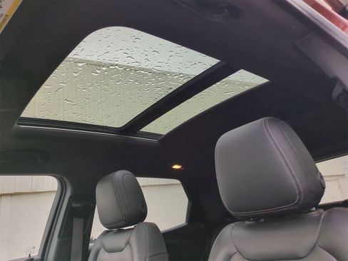 Used 2021 Chevrolet TrailBlazer ACTIV w/ Sun and Liftgate Package image 19