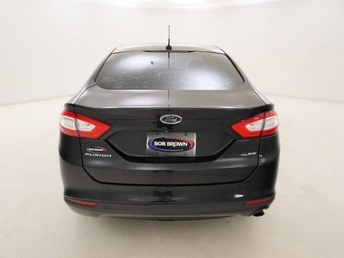 Used 2013 Ford Fusion SE image 4