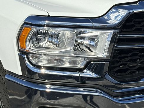 Used 2024 RAM 2500 Tradesman w/ Chrome Appearance Group image 38