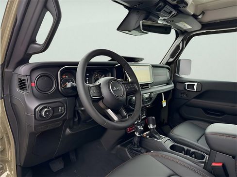 New 2026 Jeep Wrangler Unlimited Rubicon w/ Safety Group image 20