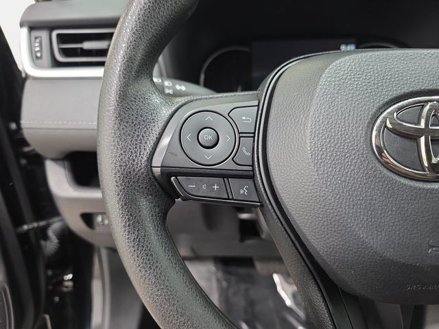 Certified 2025 Toyota RAV4 XLE AWD/4WD image 14