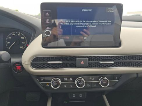 New 2026 Honda HR-V EX-L image 27