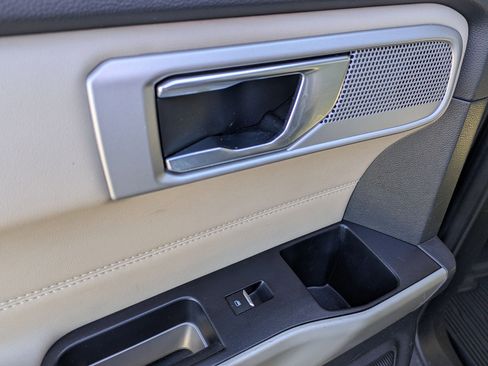 Used 2021 Ford Explorer Limited w/ Equipment Group 301A image 26