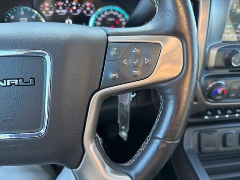 Used 2018 GMC Sierra 1500 Denali w/ Denali Ultimate Package image 25