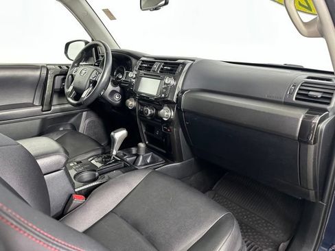 Used 2018 Toyota 4Runner TRD Off-Road Premium AWD/4WD image 26