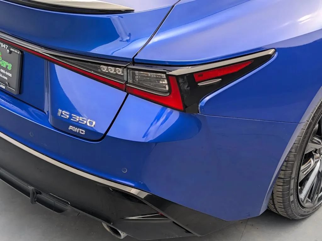 Used 2022 Lexus IS 350 F Sport w/ Memory Package AWD/4WD image 16
