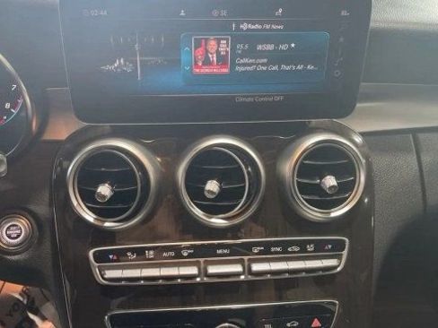 Used 2020 Mercedes-Benz C 300 4MATIC Sedan w/ Driver Assistance Package image 17