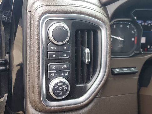 Used 2019 GMC Sierra 1500 Denali w/ Denali Ultimate Package AWD/4WD image 20