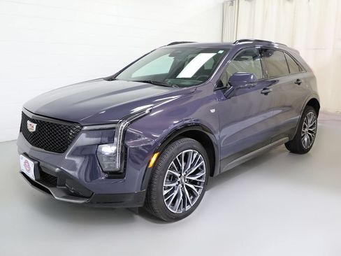 Used 2024 Cadillac XT4 Sport AWD/4WD image 16