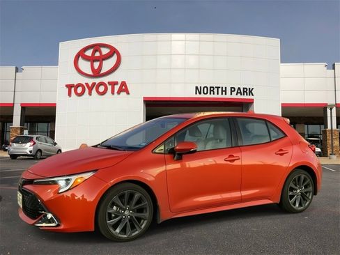 Used 2023 Toyota Corolla XSE image 1