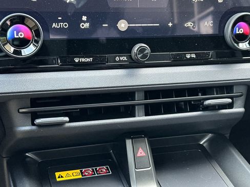 New 2026 Subaru Uncharted Premium FWD image 22
