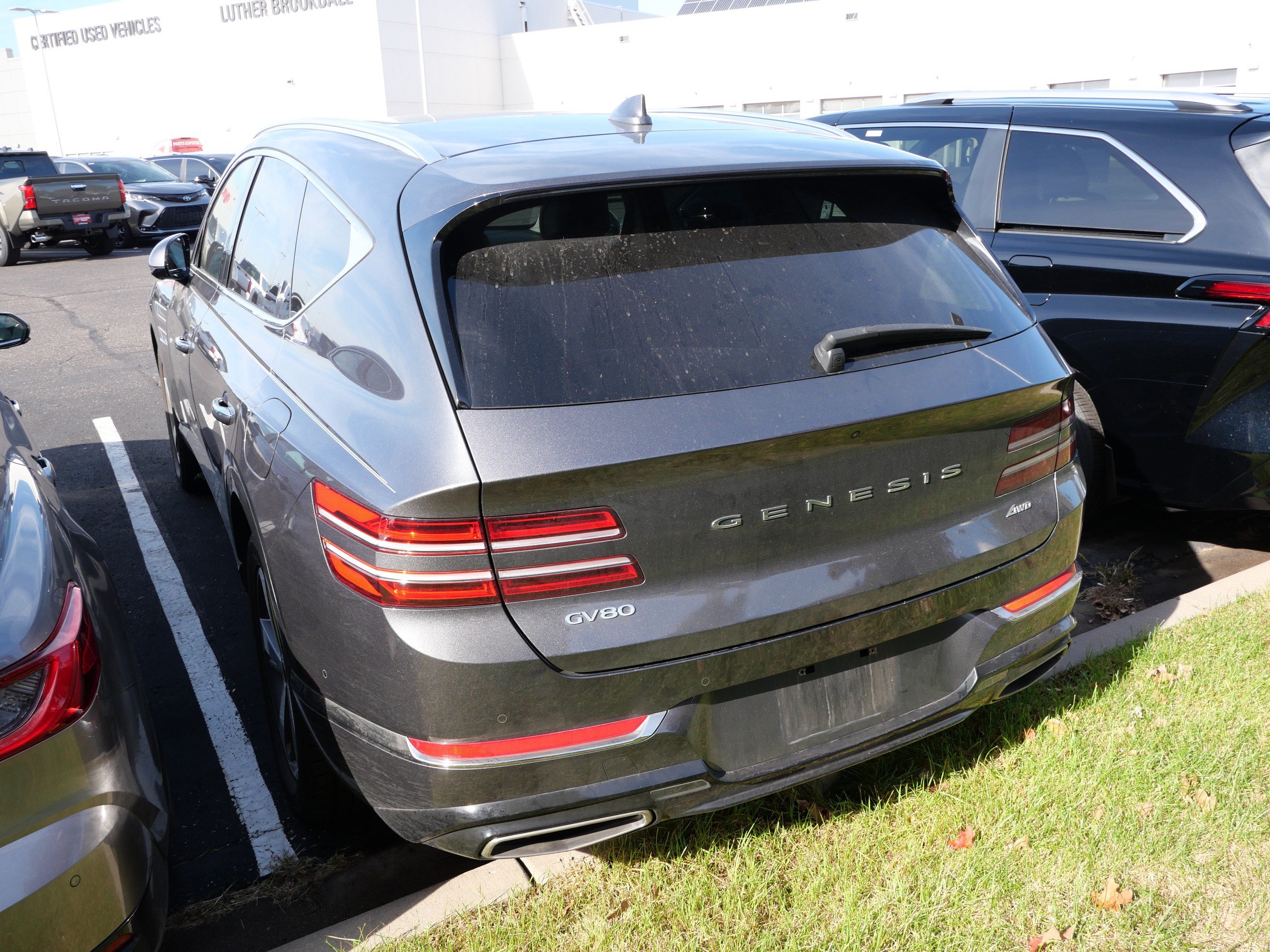 Used 2021 Genesis GV80 2.5T w/ Advanced Package 02 AWD/4WD image 8