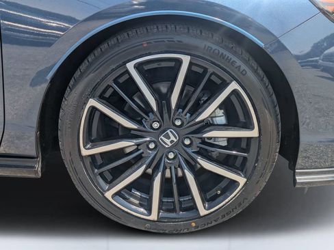 Used 2023 Honda Accord Touring image 15