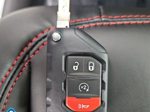 New 2026 Jeep Gladiator Rubicon image 32