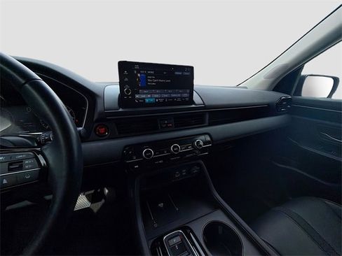 Used 2024 Honda Pilot EX-L image 28