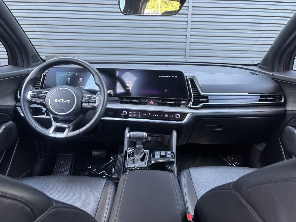 Used 2025 Kia Sportage X-Line AWD/4WD image 12