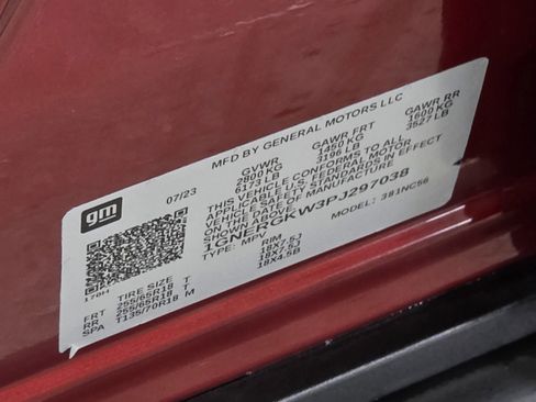 Used 2023 Chevrolet Traverse LT w/ LPO, Floor Liner Package image 36