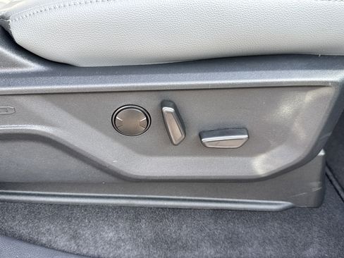 New 2025 Ford F150 Lightning Flash image 15