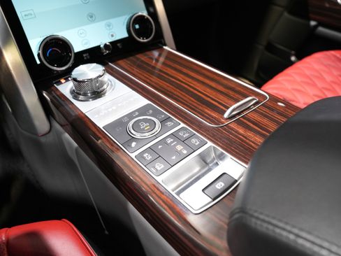 Used 2016 Land Rover Range Rover LWB SV Autobiography image 52