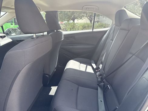Used 2025 Toyota Corolla LE FWD image 29
