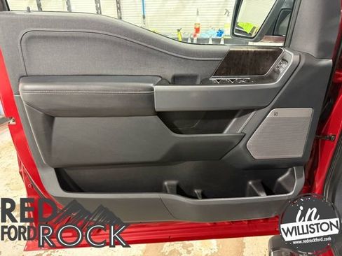 Used 2021 Ford F150 Lariat w/ Equipment Group 502A High AWD/4WD image 14
