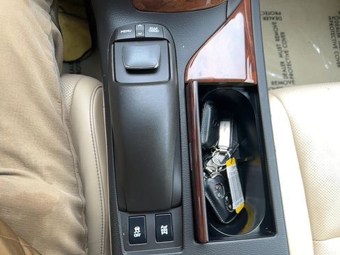 Used 2013 Lexus RX 350 AWD w/ Navigation Pkg image 10