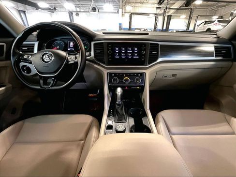 Used 2019 Volkswagen Atlas SE w/ Towing Package AWD/4WD image 22