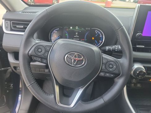 Certified 2023 Toyota RAV4 XLE Premium image 26