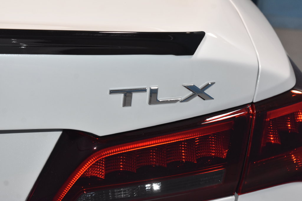 Used 2020 Acura TLX w/ Technology & A-SPEC Package FWD image 28