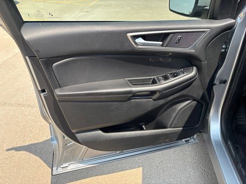 Certified 2023 Ford Edge SEL w/ Convenience Package AWD/4WD image 12