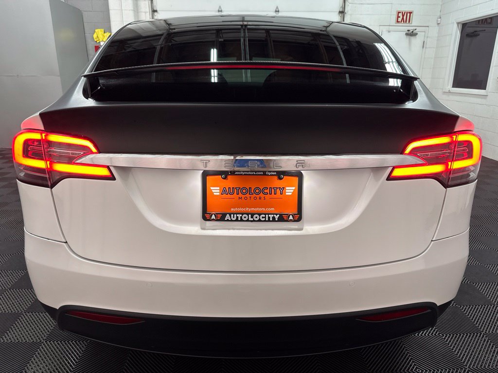 Used 2020 Tesla Model X Long Range AWD/4WD image 9