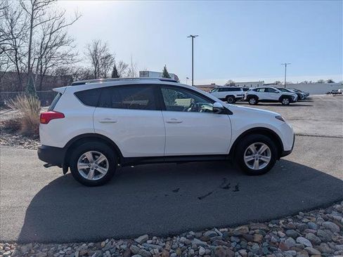 Used 2014 Toyota RAV4 XLE image 6