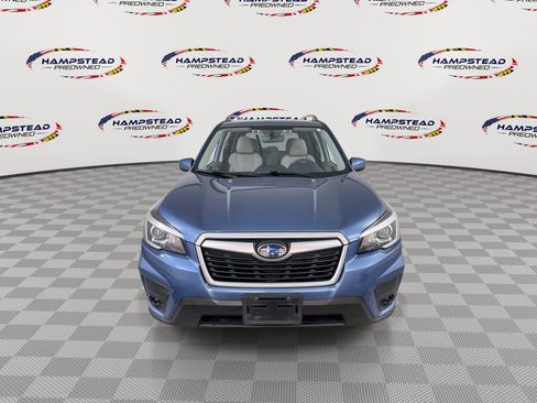 Used 2020 Subaru Forester Premium AWD/4WD image 3
