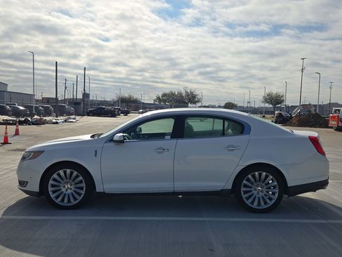 Used 2014 Lincoln MKS w/ Equipment Group 101A image 7