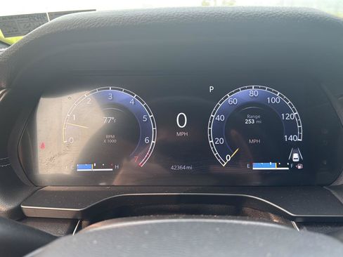 Used 2023 Jeep Grand Cherokee L Laredo AWD/4WD image 14