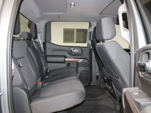 Used 2020 Chevrolet Silverado 1500 LT Trail Boss w/ Convenience Package AWD/4WD image 28
