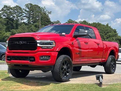 Used 2022 RAM 2500 Laramie AWD/4WD image 3