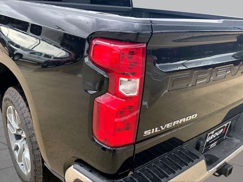 New 2026 Chevrolet Silverado 1500 LT AWD/4WD image 14