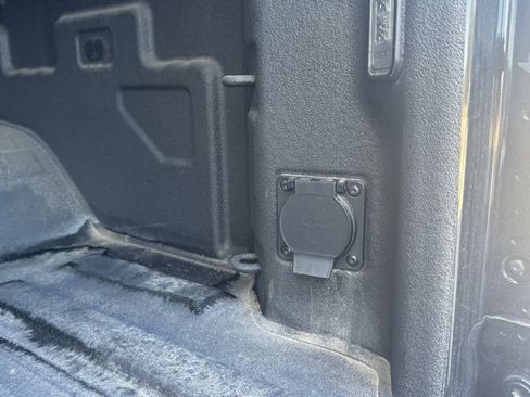 Used 2024 GMC Sierra 2500 Denali Ultimate image 33