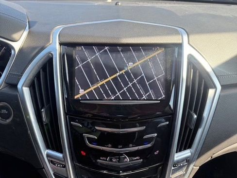 Used 2016 Cadillac SRX Luxury w/ Driver Awareness Package image 22